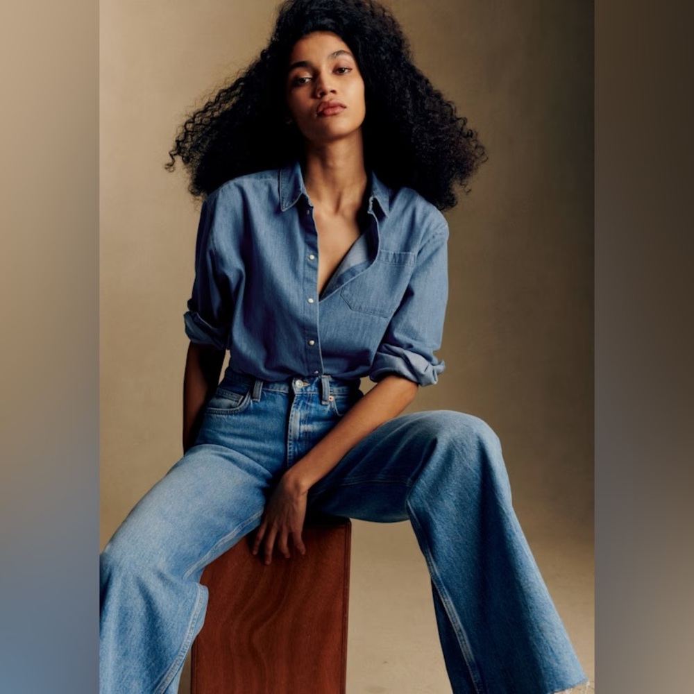 Sezane Max Shirt. Deep Blue.